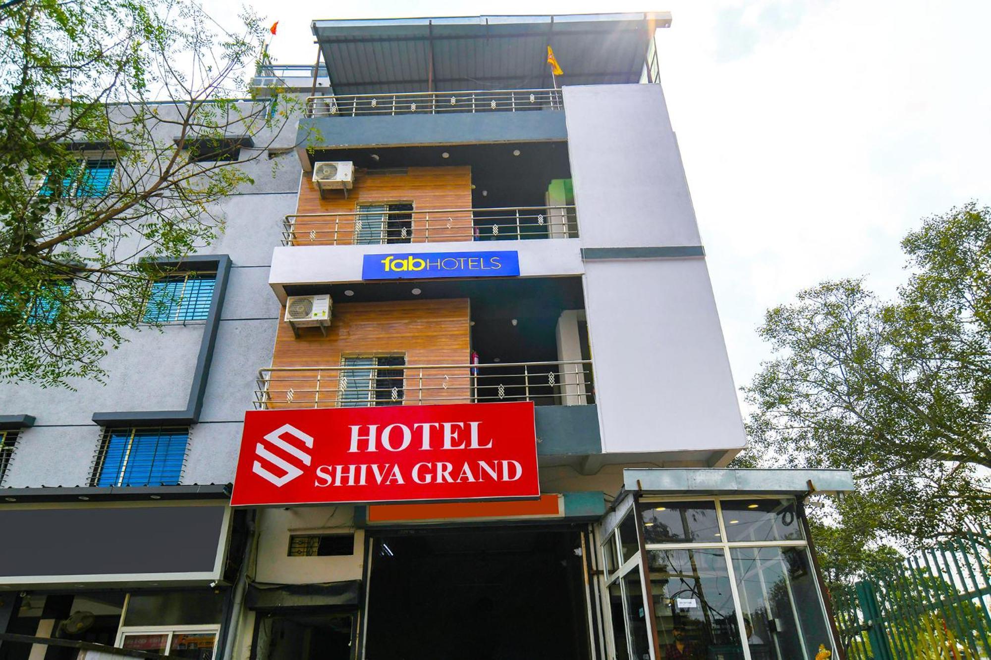 Fabhotel Shiva Grand Ujjain Esterno foto
